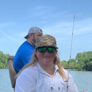 Meet your Posher, Leslie